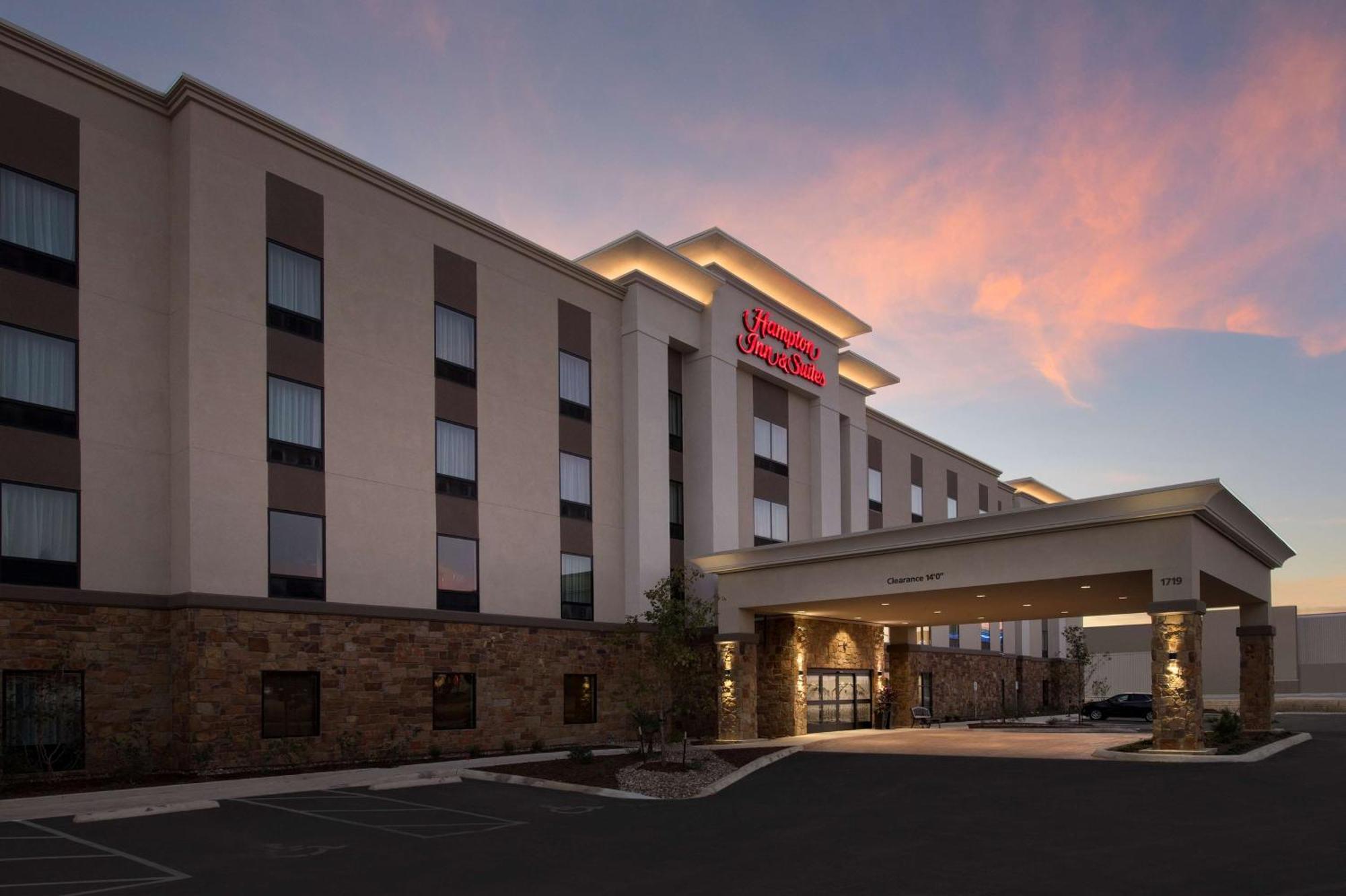 Hampton Inn & Suites San Antonio Lackland Afb Seaworld Exteriér fotografie