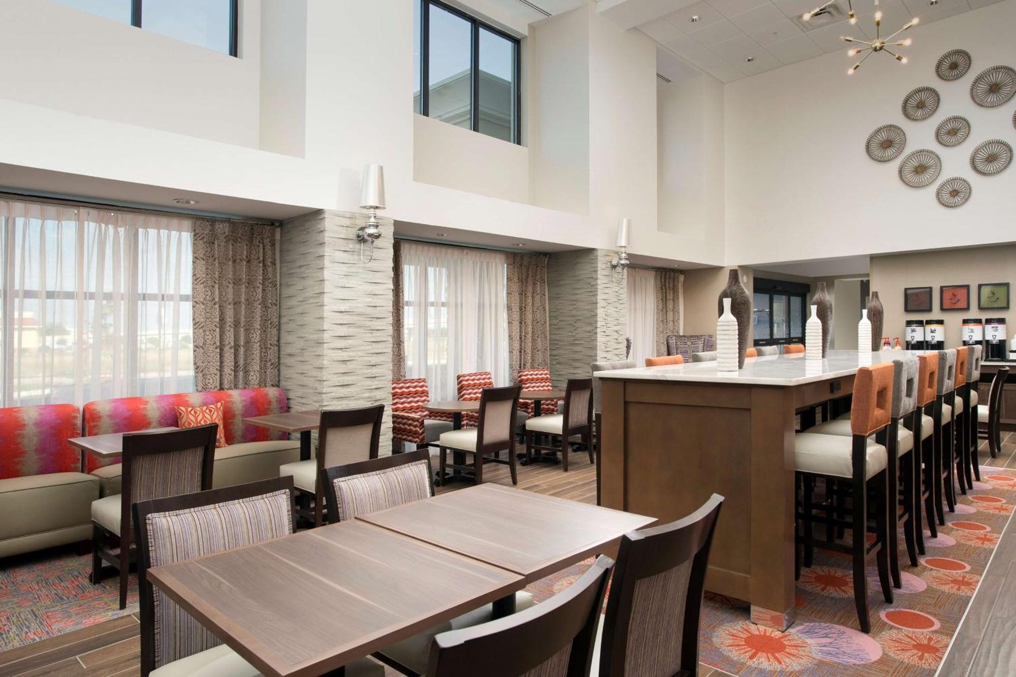 Hampton Inn & Suites San Antonio Lackland Afb Seaworld Exteriér fotografie