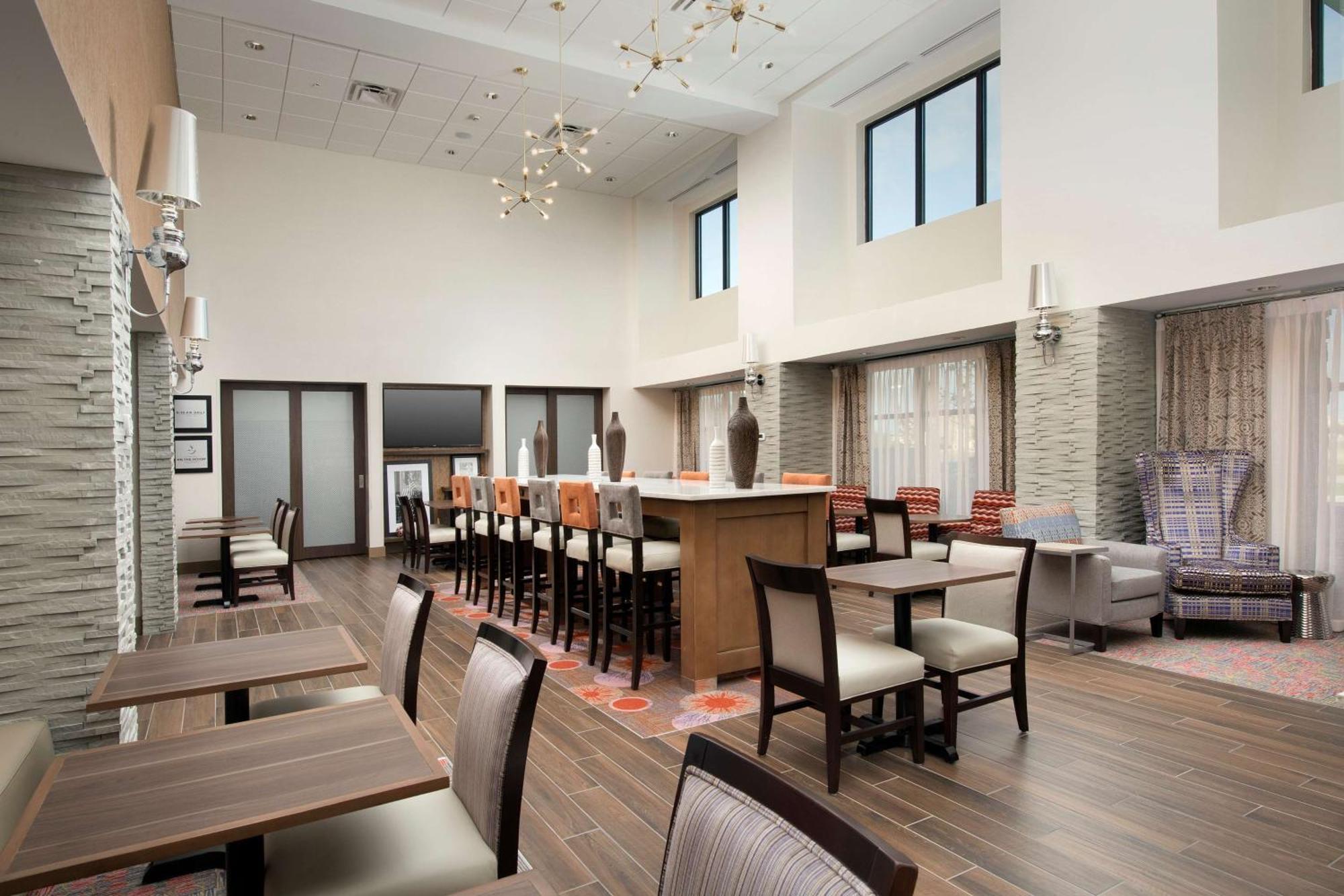 Hampton Inn & Suites San Antonio Lackland Afb Seaworld Exteriér fotografie
